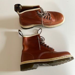 Dr. Martens 1460 Analine Lace up Boots Size 8